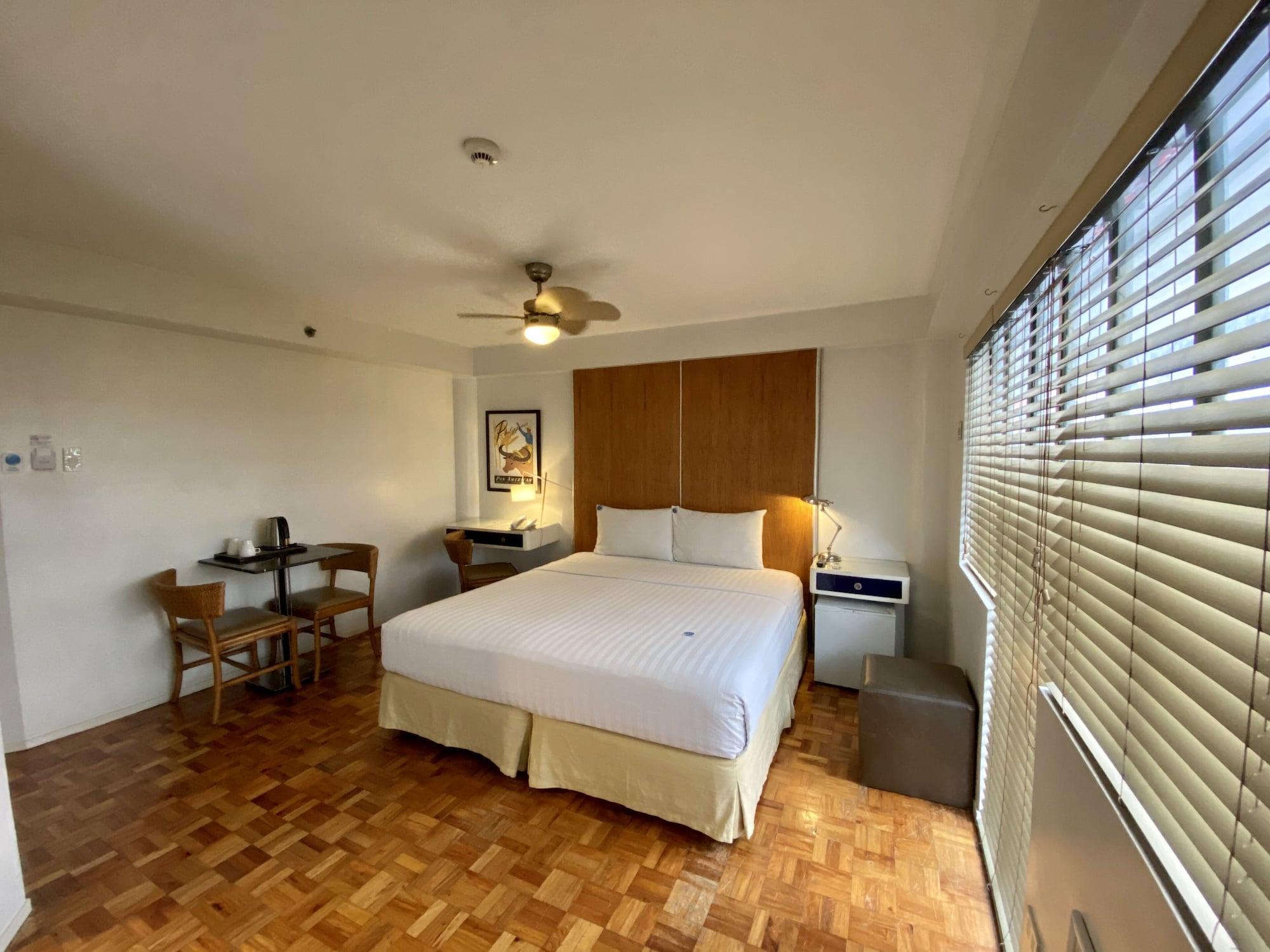 The Clipper House, Poblacion Makati Manila Exterior foto